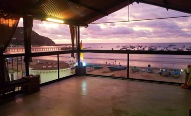 Venta de Edificio Comercial en Puerto Lopez Manabi