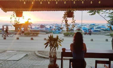 Venta de Edificio Comercial en Puerto Lopez Manabi