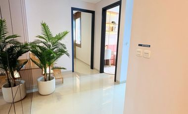 Rumah Baru Mewah Full Smart Home di Perbatasan Jakarta Bekasi, Strategis 5 Menit ke Tol JORR dan Stasiun KRL - FREE PPN & Bebas Biaya Biaya