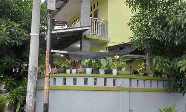 Rumah 2 Lantai Posisi Hook Kota Serang Banten