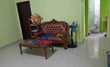 Rumah 2 Lantai Posisi Hook Kota Serang Banten