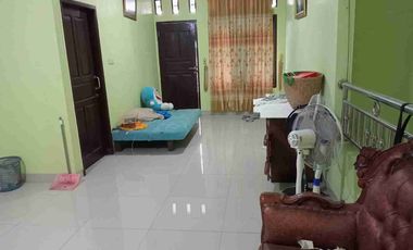 Rumah 2 Lantai Posisi Hook Kota Serang Banten