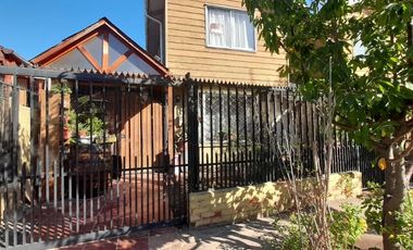 Casa en Venta San Bernardo | 4D 3B | Condominio Las Palmas II | Metrotren 5 Pinos