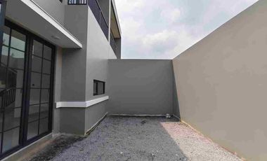 Rumah baru 2 lantai di kawasan Bandung Utara premium Setiabudi - Pondok Hijau. Cash Back PPN