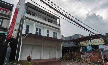Disewakan 2 ruko gandeng 3 lantai di area strategis Pandu raya Bogor