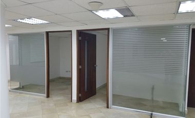 Local Comercial Se Alquila En Manta Sector Centro