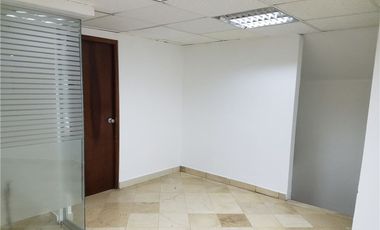 Local Comercial Se Alquila En Manta Sector Centro