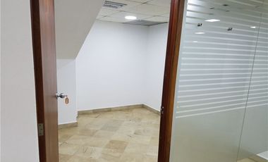 Local Comercial Se Alquila En Manta Sector Centro