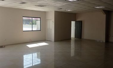 Local Comercial de Alquiler en Manta Zona Norte