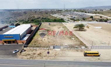 Terreno de venta en Montecristi Zona Norte