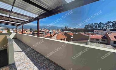 Renta Penthouse con terraza en Primero de Mayo & Loja
