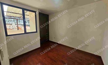 Renta Penthouse con terraza en Primero de Mayo & Loja