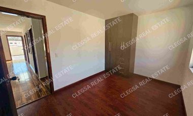 Renta Penthouse con terraza en Primero de Mayo & Loja