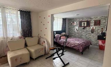 Local comercial con apartamento y cabaña en las Cuadras, Pasto Nariño