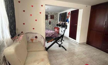 Local comercial con apartamento y cabaña en las Cuadras, Pasto Nariño