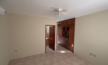 Venta de Casa en Manta Zona Norte Los Almendros