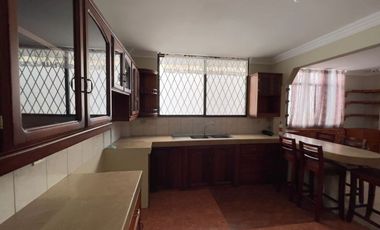 Venta de Casa en Manta Zona Norte Los Almendros