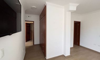 Venta de Casa en Manta Zona Norte Los Almendros