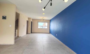 CASA EN RENTA EN VILLAS SAN FERNANDO, CALIMAYA, EDO DE MEXICO