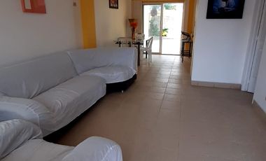 Alquilo casa en Villamarina, Sector Capaez, Sta. Elena