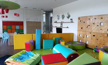 Apartamento moderno en venta en Mosquera | Balcón, chimenea y zonas premium