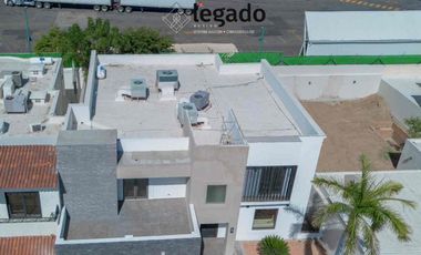 CASA RAQUET CLUB