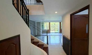Casa en Venta Loma de Los Benedictinos Envigado