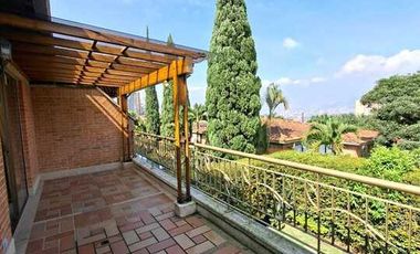 Casa en Venta Loma de Los Benedictinos Envigado