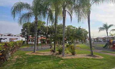 ALQUILA TU CASA DE LUJO EN URB. NÁPOLI