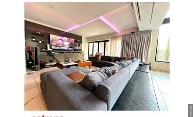 RESIDENCIA EN VENTA DE LUJO CON EQUIPAMENTO DE PRIMERA