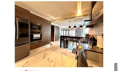 RESIDENCIA EN VENTA DE LUJO CON EQUIPAMENTO DE PRIMERA