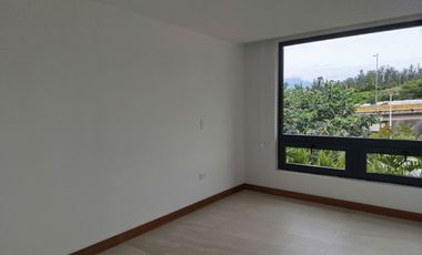 VENDO MODERNO DEPTO A ESTRENAR (Tumbaco, sector Pacho Salas, próximo a Ruta Viva)
