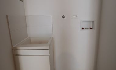 VENDO MODERNO DEPTO A ESTRENAR (Tumbaco, sector Pacho Salas, próximo a Ruta Viva)