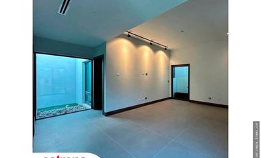 AMPLIA RESIDENCIA EN VENTA EN VALLE SENECU