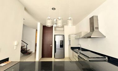Townhouse Amueblado en renta en Santa Gertrudis Copó, con Alberca