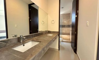 Townhouse Amueblado en renta en Santa Gertrudis Copó, con Alberca