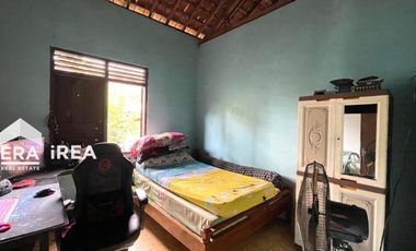 RUMAH DIJUAL DI SOLO DEKAT ASRAMA HAJI