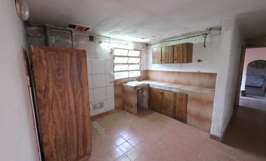 EN VENTA PROPIEDAD PARA VIVIENDA O DESARROLLO COMERCIAL - CENTRO CAÑADA DE GÓMEZ