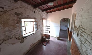 EN VENTA PROPIEDAD PARA VIVIENDA O DESARROLLO COMERCIAL - CENTRO CAÑADA DE GÓMEZ