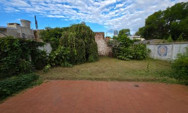 EN VENTA PROPIEDAD PARA VIVIENDA O DESARROLLO COMERCIAL - CENTRO CAÑADA DE GÓMEZ