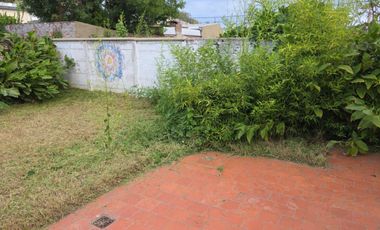 EN VENTA PROPIEDAD PARA VIVIENDA O DESARROLLO COMERCIAL - CENTRO CAÑADA DE GÓMEZ