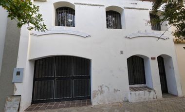 EN VENTA PROPIEDAD PARA VIVIENDA O DESARROLLO COMERCIAL - CENTRO CAÑADA DE GÓMEZ