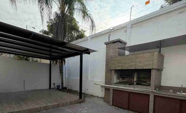 Casa de alquiler en Urb Bosques de la costa