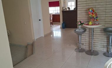 Residencia en Venta en Jardines de Virginia – Amplios Espacios y Excelente Ubicación