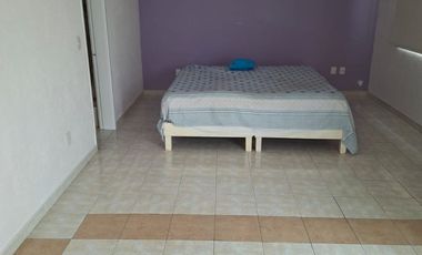 Residencia en Venta en Jardines de Virginia – Amplios Espacios y Excelente Ubicación