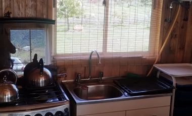 🌿 Vive en la precordillera de San Fernando  Se vende hermosa parcela de 5.200 m² con casa, ubicada en Sector El Llano, pasado Puente Negro, en un ent