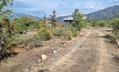 🌿 Vive en la precordillera de San Fernando  Se vende hermosa parcela de 5.200 m² con casa, ubicada en Sector El Llano, pasado Puente Negro, en un ent