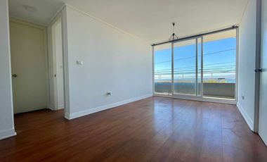 Se arrienda departamento en calle Rio Imperial