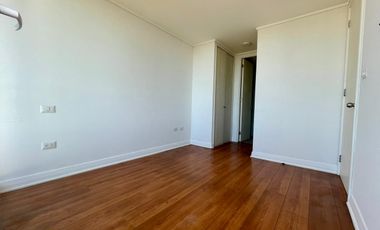 Se arrienda departamento en calle Rio Imperial