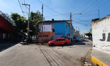 Venta de propiedad como terreno